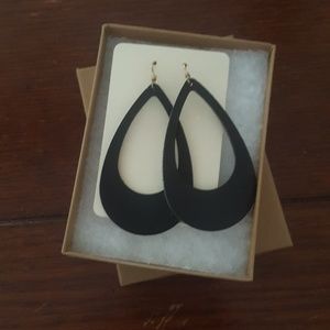 Nickel And Suede leather earrings